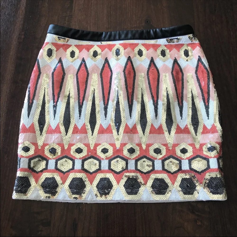 Bebe Black & Coral Sequence Skirt - Small